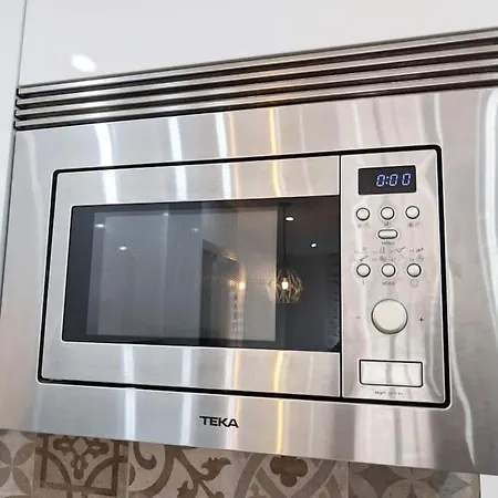 New Flat In The Centre, 10 Min From Bcn Airport Корнелья де Лиобрегат